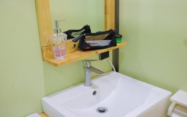 RedDoorz Plus @ AS Fortuna Cebu