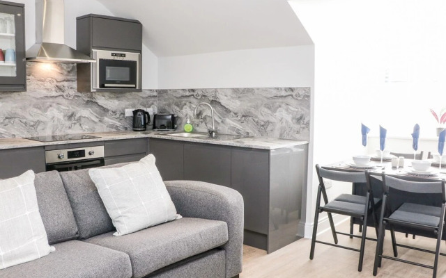 Sunshine Apartment