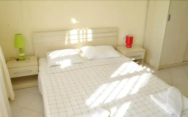 Turquoise Residence 3 Bedrooms with Pool