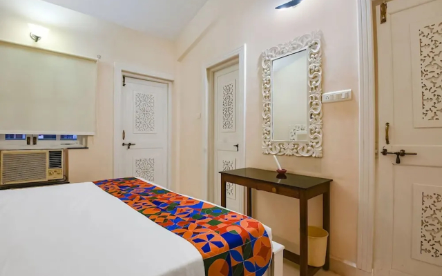 FabHotel Emerald Highland