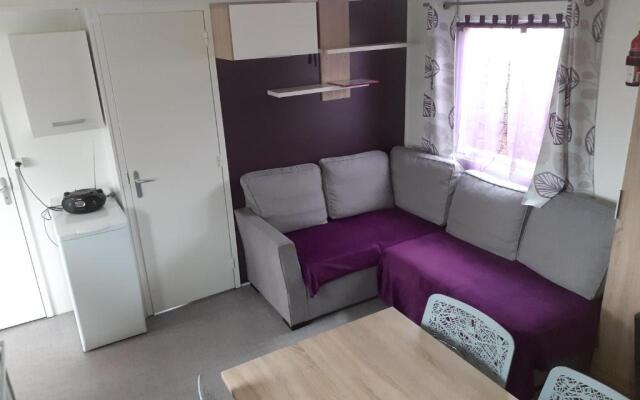 Mobilhome 6 places Les Charmettes 81