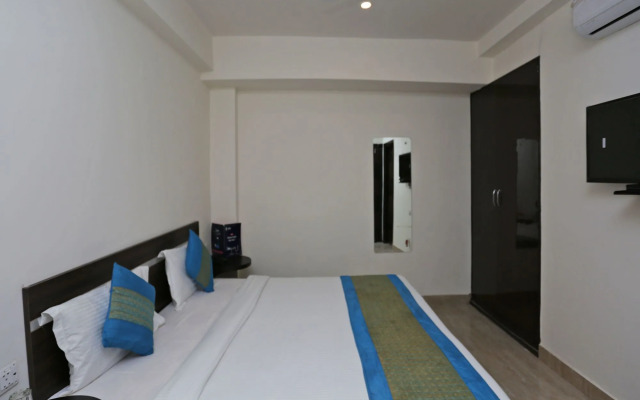 OYO 12171 Hotel Sky View