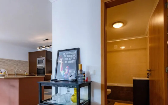 Olis House in Angra do Hero smo