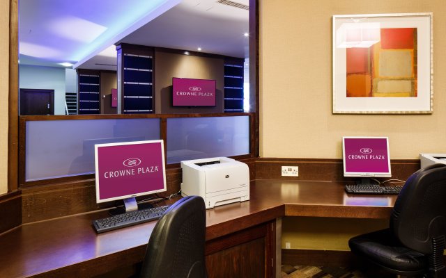 Crowne Plaza London - Gatwick Airport