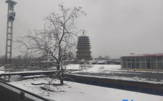 Xiangyu Courtyard-Style Hotel (Ancient City of Zhengding Longxing Temple)