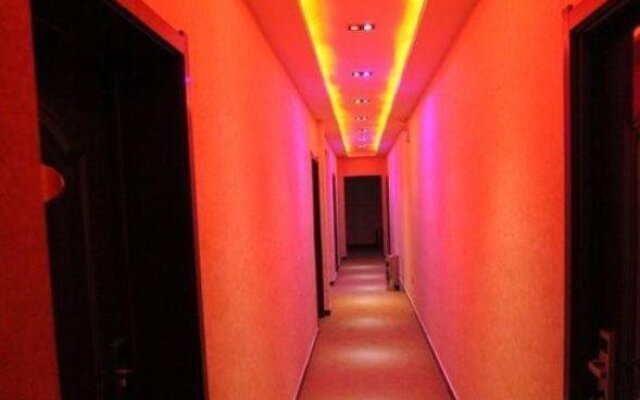 Lecheng Theme Inn