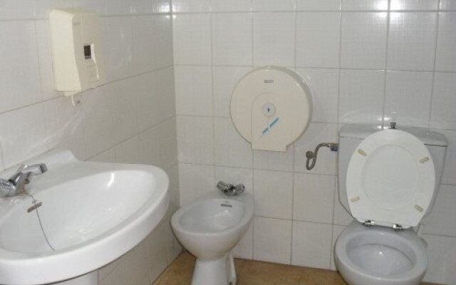 Hotel Pension Mode Lleida