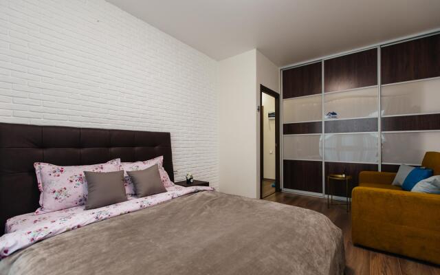 Yousinn (Юсинн) на улице Ясный Берег 17