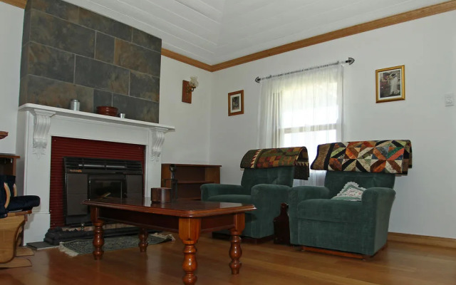 Colwyn House B&B - Stable Cottage