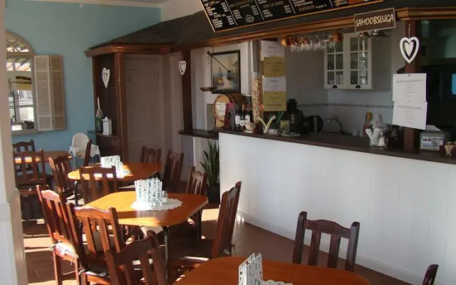 Pod Wydmą Pokoje Gościnne