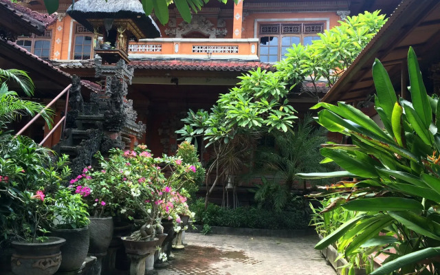 Suka Beach Inn