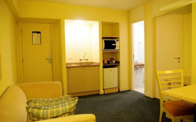 Slaviero Suites Curitiba Soho