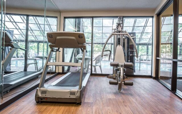 Spark by Hilton Duluth