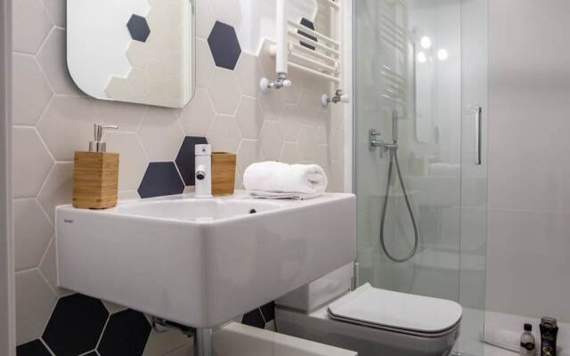 Charming & Modern 2bed in Madrid's City Center