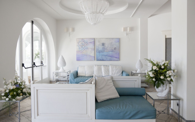 Hotel Mea - Aeolian Charme