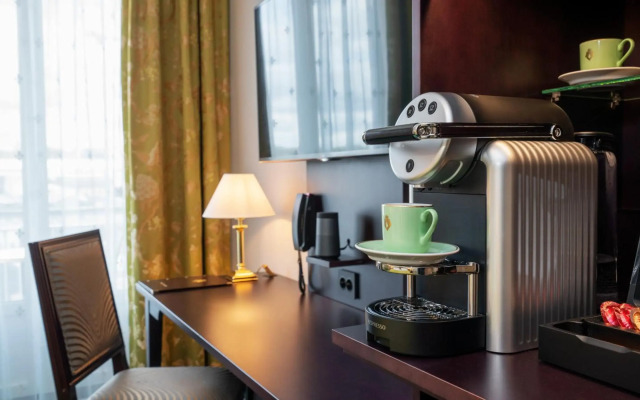 Hotel Bristol