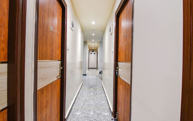 Fabhotel The Luxurie International
