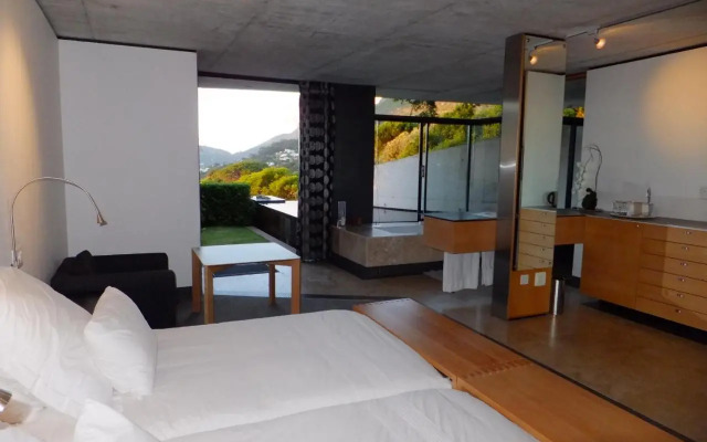 Snooze in Hout Bay Self-Catering