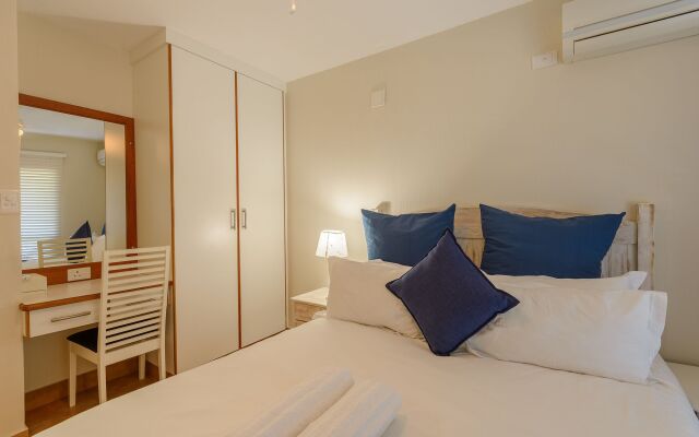 San Lameer Villa Rentals 14105