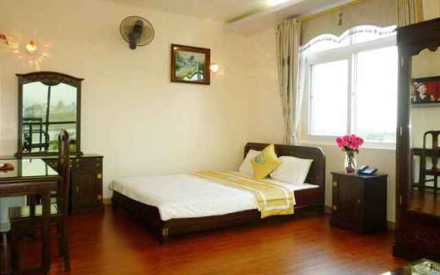 LakeSide 1 Hotel Nam Định