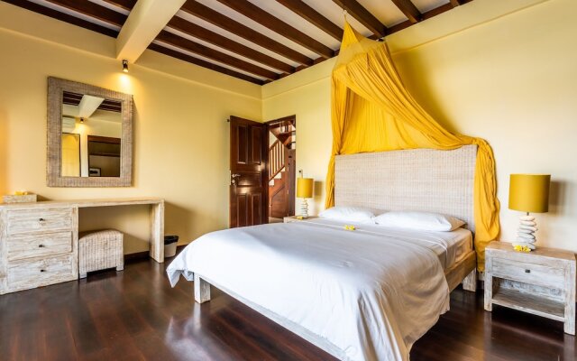 Pristine Villa Yuyu Balian