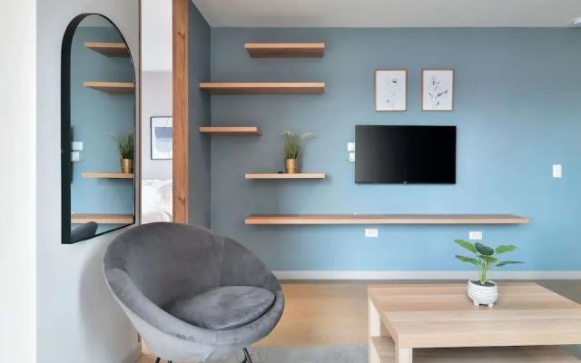 w Spectacular Loft w Balcony in El Nogal