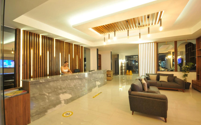 Isla Apartments