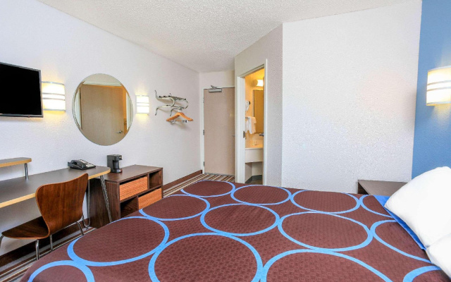 Soo Locks Lodge & Suites