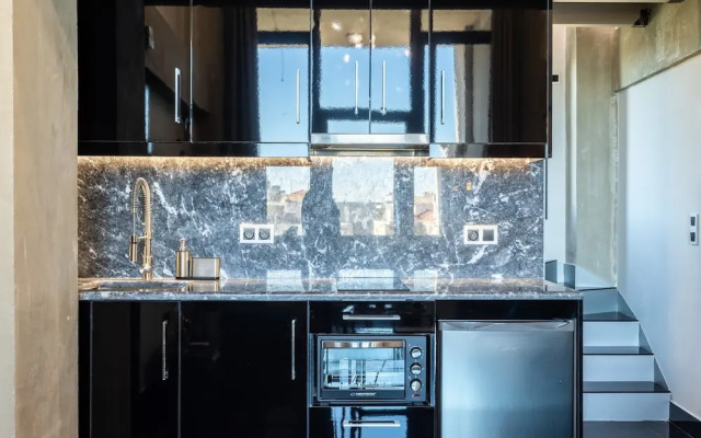 Ventiri Lofts - Cozy Penthouse With Balcony