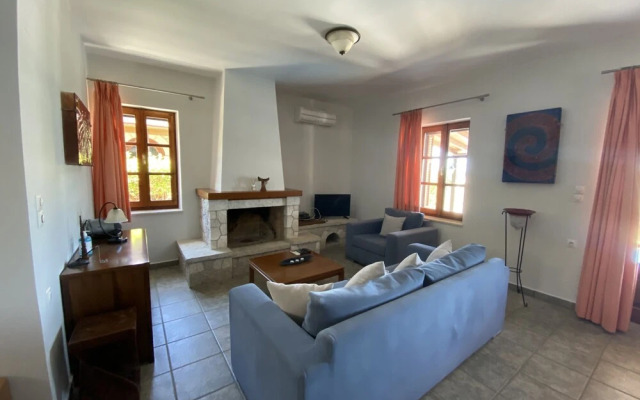 Executive Villa Madouri With Private Pool