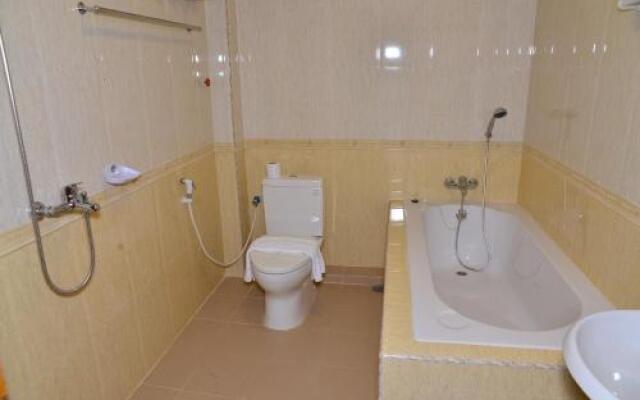 Zwekabin Natural Hotel