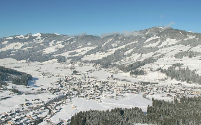 Beautiful Holiday Home in Tyrol With Private Garden