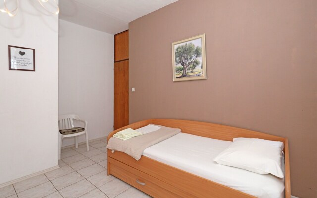 Rooms Ante