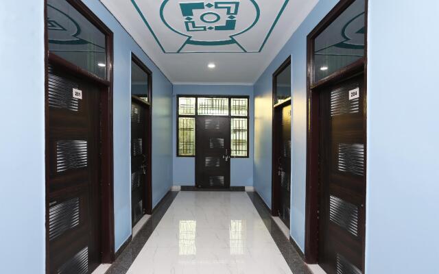 OYO 28604 Akki Residency