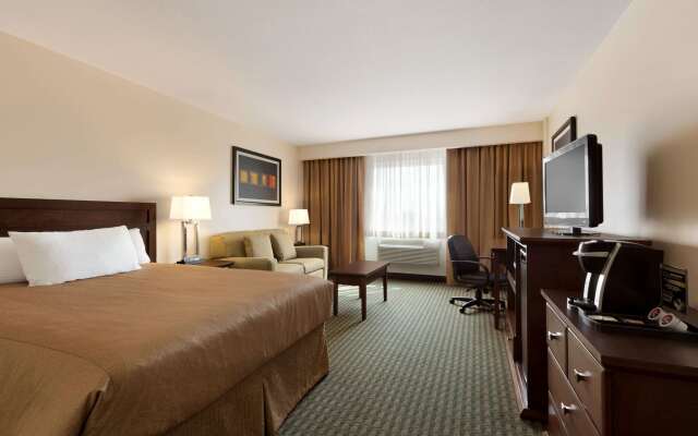 Travelodge by Wyndham Weyburn