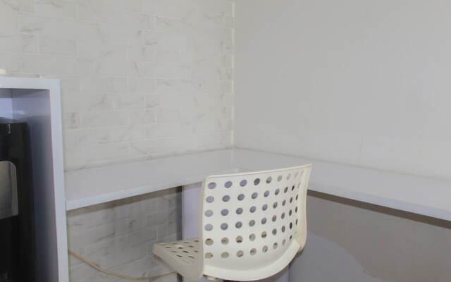 Cozy and Homey Studio Room Apartment at Silkwood Residences
