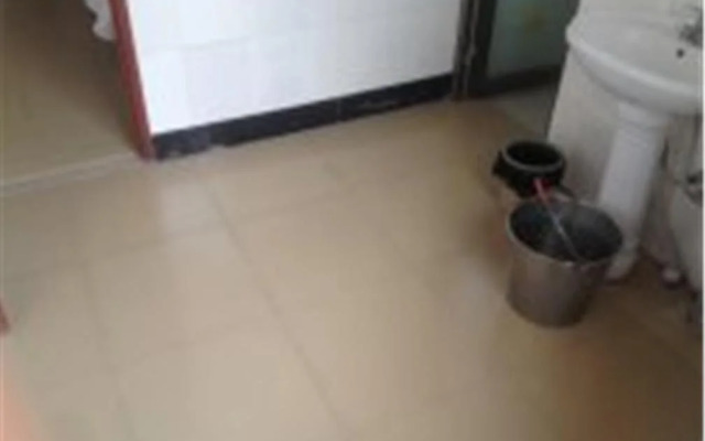 Rong Hua Shang Wu Hostel