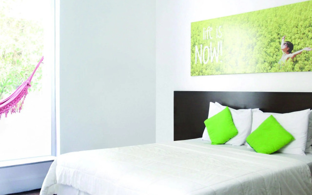 CLH Suites Copacabana Santa Clara