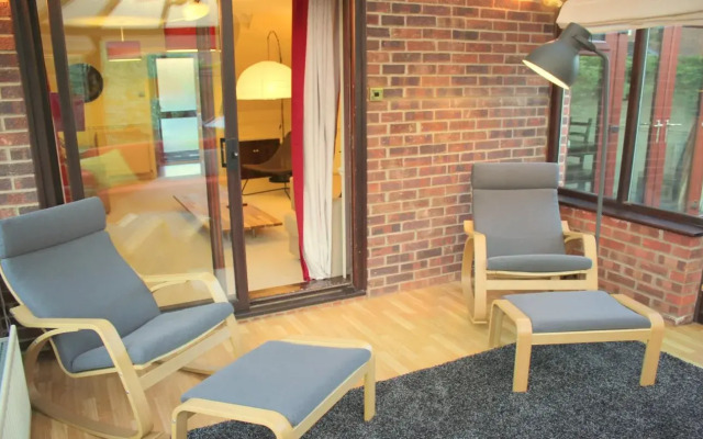 Peymans Apple Tree House Serviced Apartment