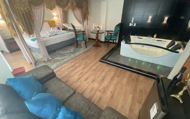 Gatsby Hotel Collection