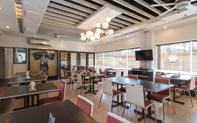 OYO 106 24H City Hotel