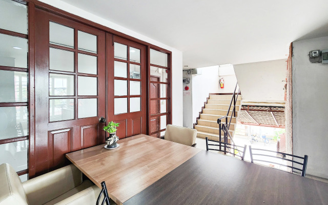 Freesia Bangphi Guest House By Zuzu