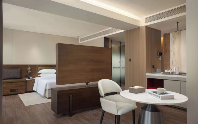 Ramada By Wyndham Zhuhai Xiangzhou