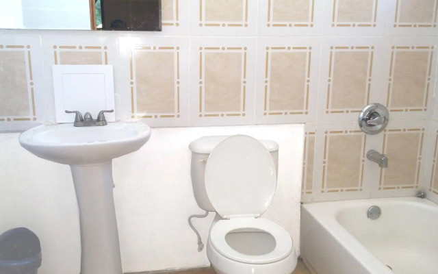 Le Dubourg Guesthouse