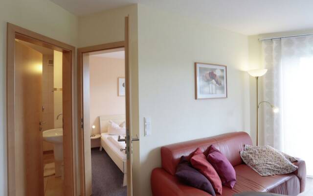 Charming Apartment in Düdinghausen With Terrace