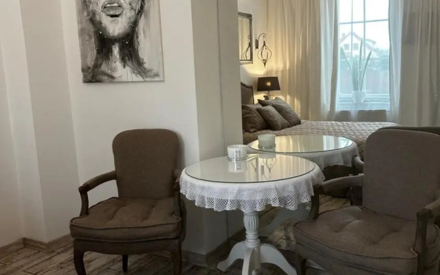 Apartamencik Królewiecka