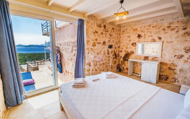Mojo Boutique Hotel