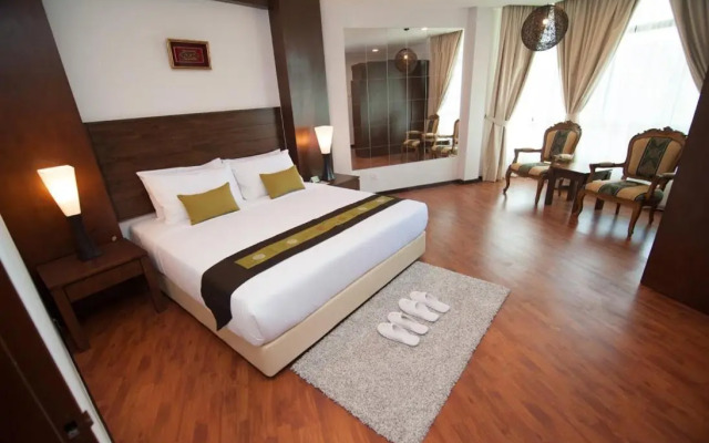 Samsuria Beach Resort & Residence