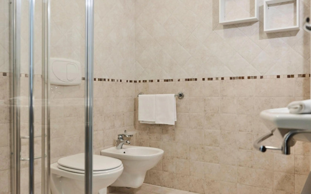 Ticho's Greenblu Hotel