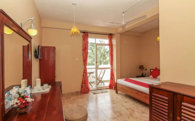 OYO 111 Sea Shine Beach Hotel